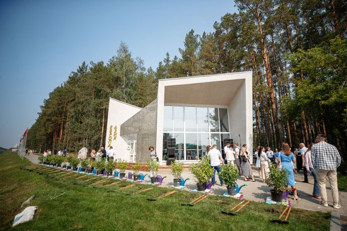 Туристско-информационный центр «Европа-Азия», Екатеринбург, Новомосковский тракт, 17-й километр