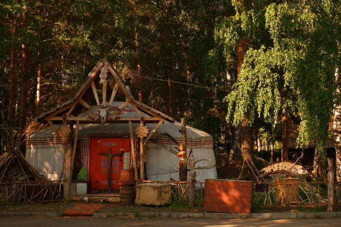 «Угорское поселье» этно саябағы