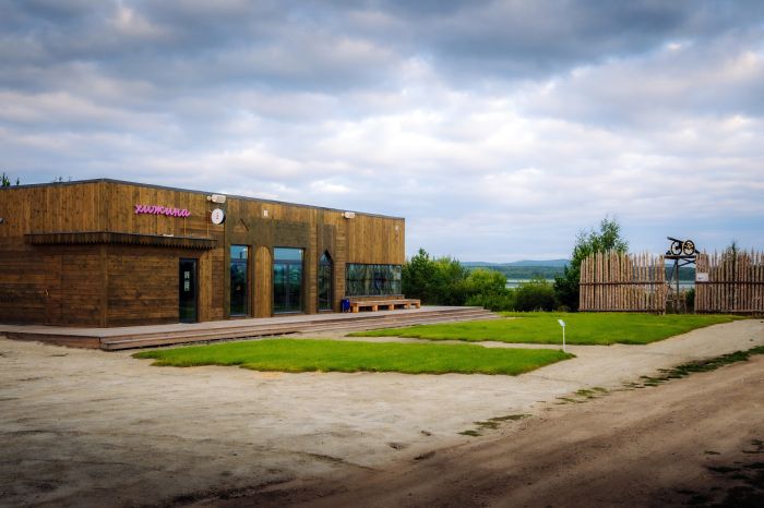 "Туристско-информационный центр в с. Щелкун (Сысертский ГО)  ""Хижина""", Сысертский ГО, с. Щелкун, ул. Советская, 320